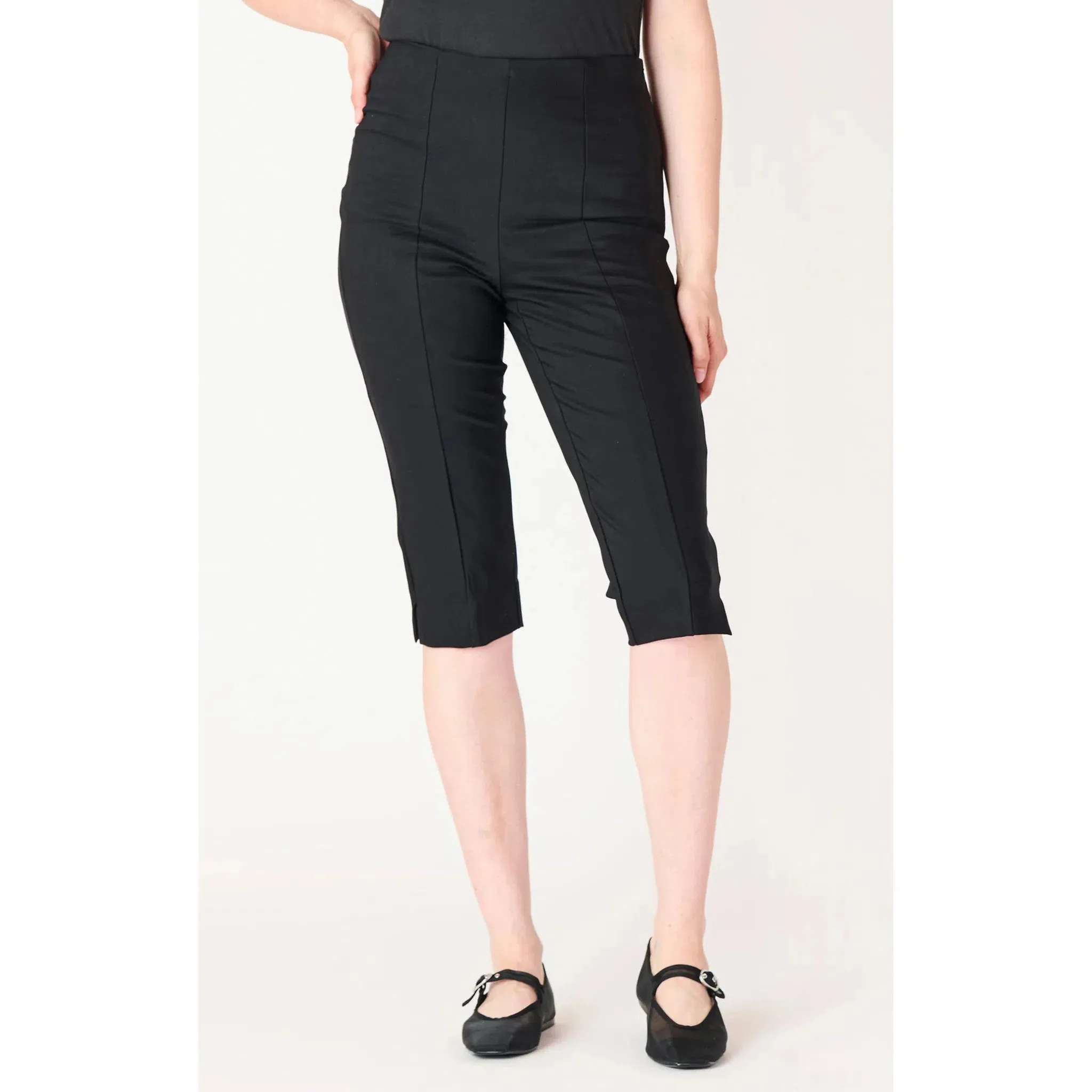 Capri Pants - Black Tape