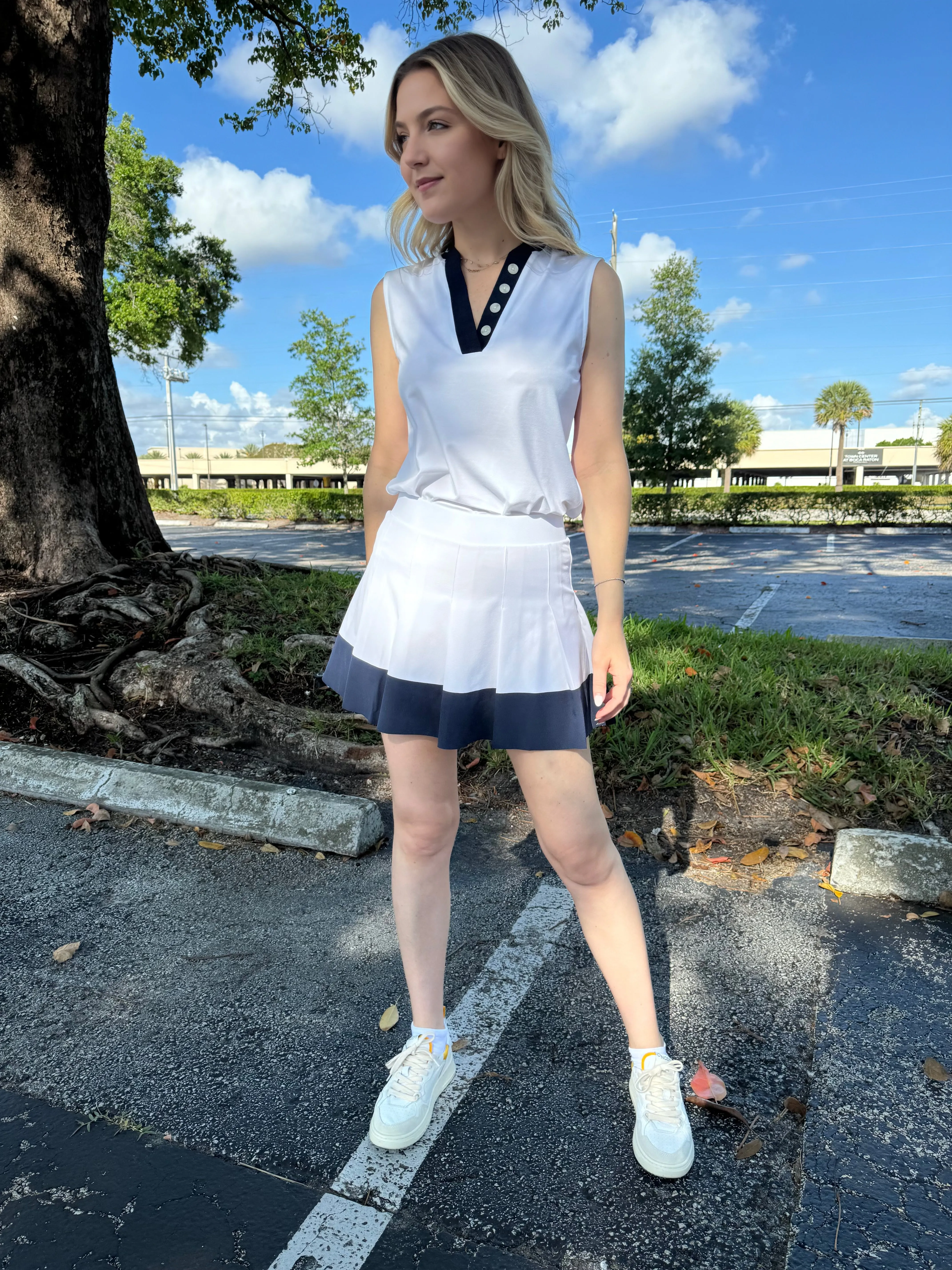 Chase High Rise Skort 14.5" - White/Blue Nights