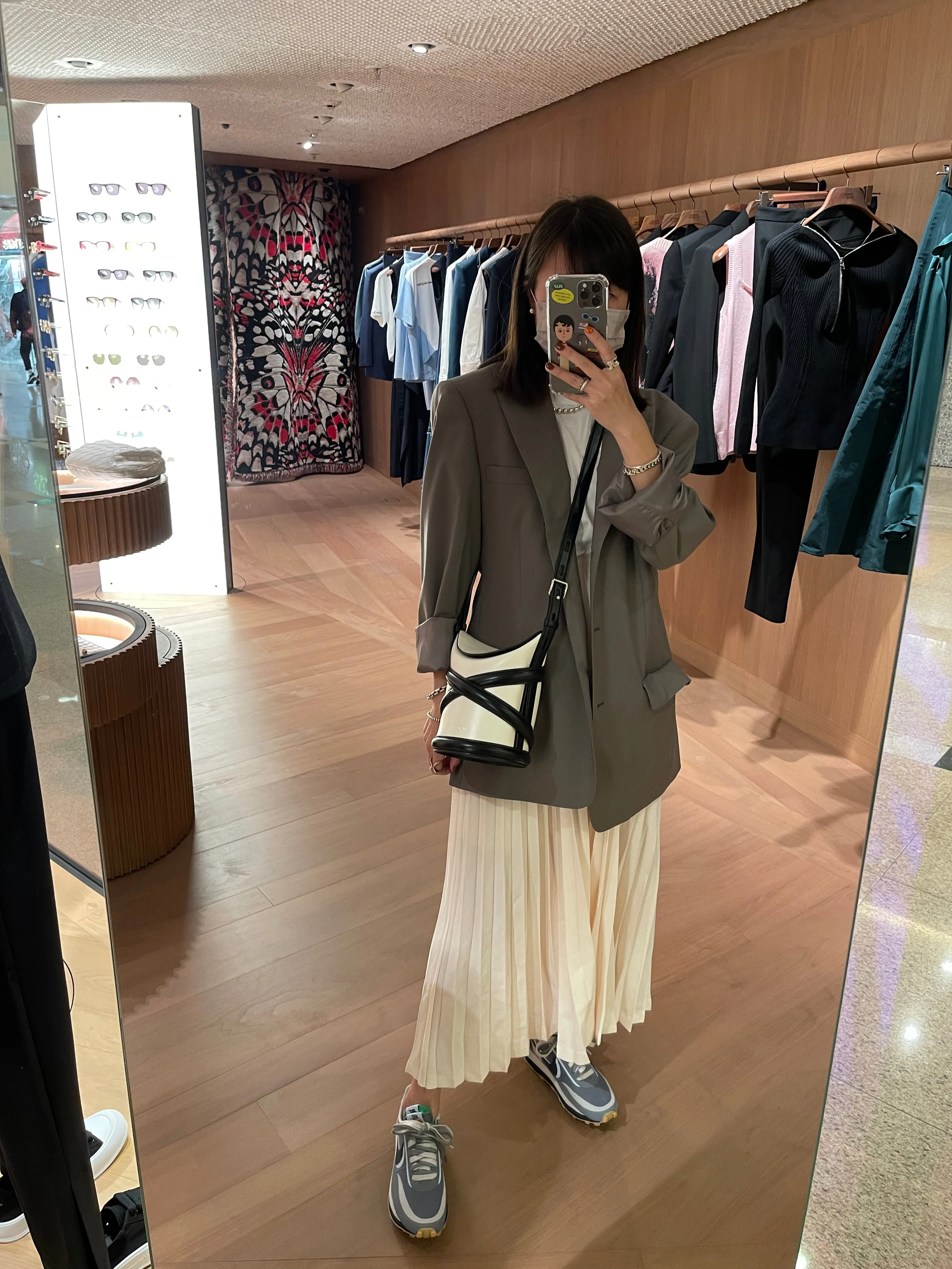 Essential Drape Pleated Skirt Ivory