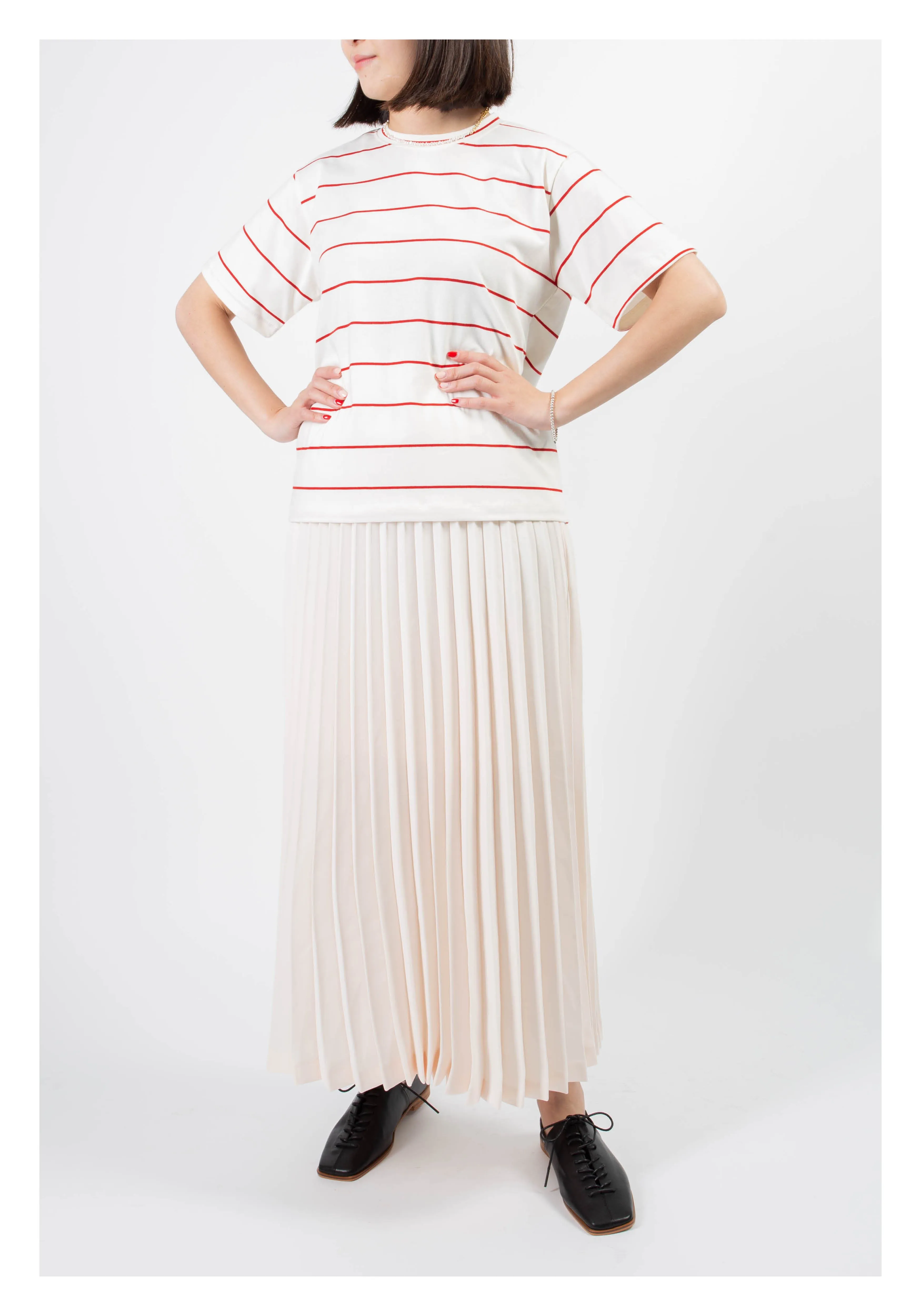 Essential Drape Pleated Skirt Ivory
