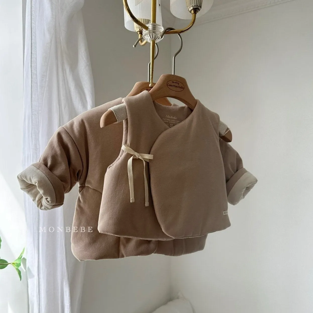 Flo Padded Vest (Two Colours)